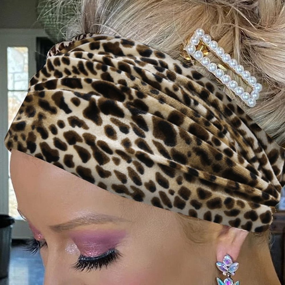 BOHO VELVET LEOPARD HEADBAND - Picture 7 of 8